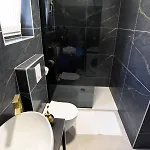 Smjestaj Za Poslovne Ljude,radnike,turiste Fiume