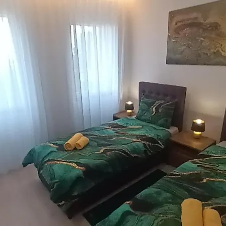 Smjestaj Za Poslovne Ljude,radnike,turiste Apartmán Rijeka